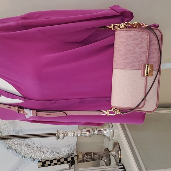 🎉HP🎉! Michael Kors 💘NWT💘 Bradshaw Convertible Purse in Smoky Rose!💘💘💘 - Picture 15 of 16